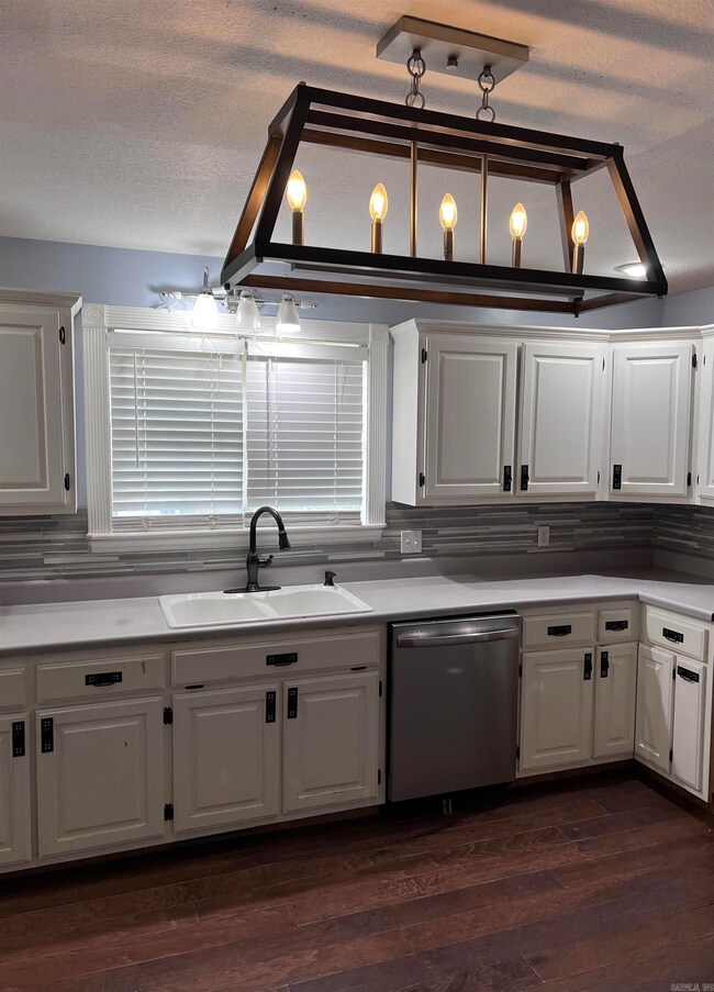 2410 Spring Lake Rd, Paragould, AR 72450 - photo 7