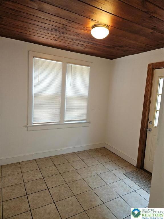 Mudroom
