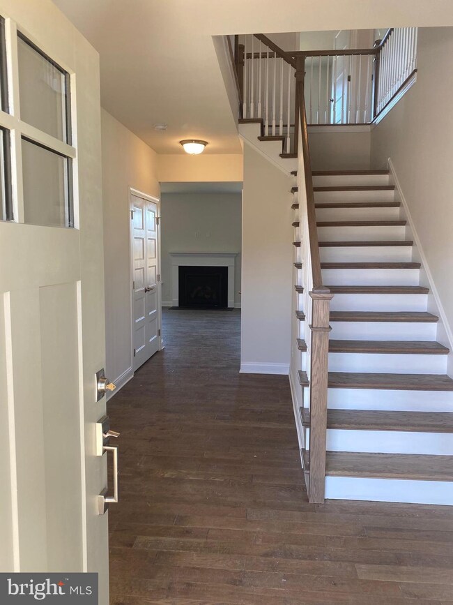 3520 Swabia Ct, Macungie, PA 18062 - photo 4