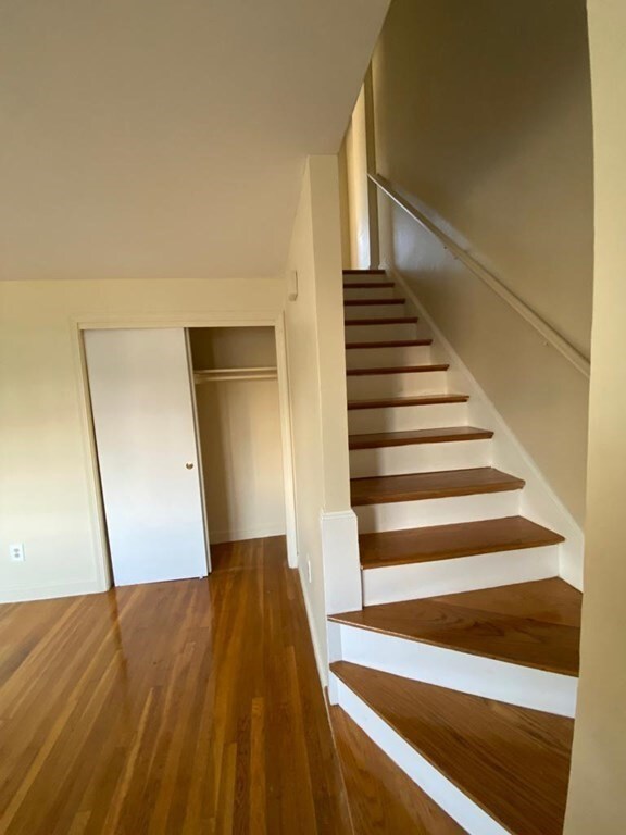 10 Veteran Rd unit A, Woburn, MA 01801 - photo 4