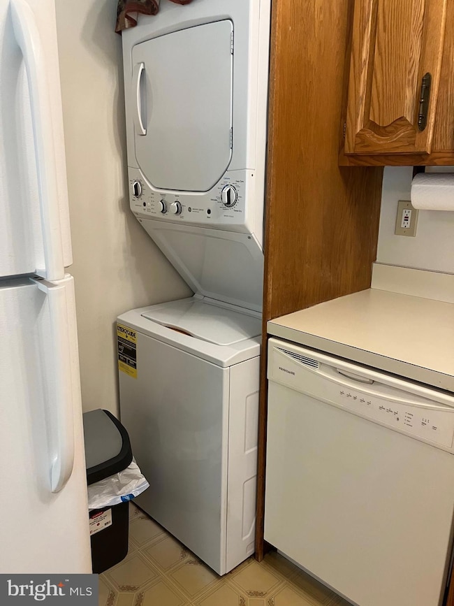 250 Tanglewood Ln unit E4, King of Prussia, PA 19406 - photo 6