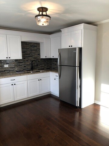 19021 Baker Ave, Country Club Hills, IL 60478 - photo 4