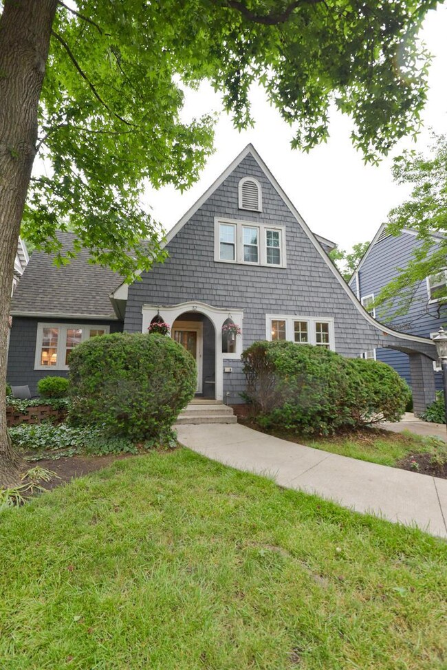 82 Blenheim Rd-49