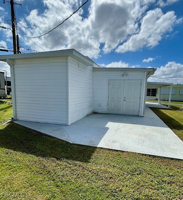 5558 Palm Beach Blvd unit 256, Fort Myers, FL 33905 - photo 3