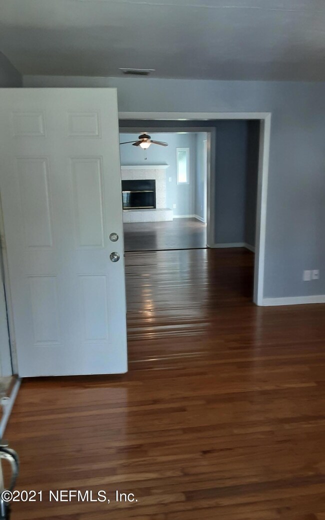 3931 Anvers Blvd, Jacksonville, FL 32210 - photo 6