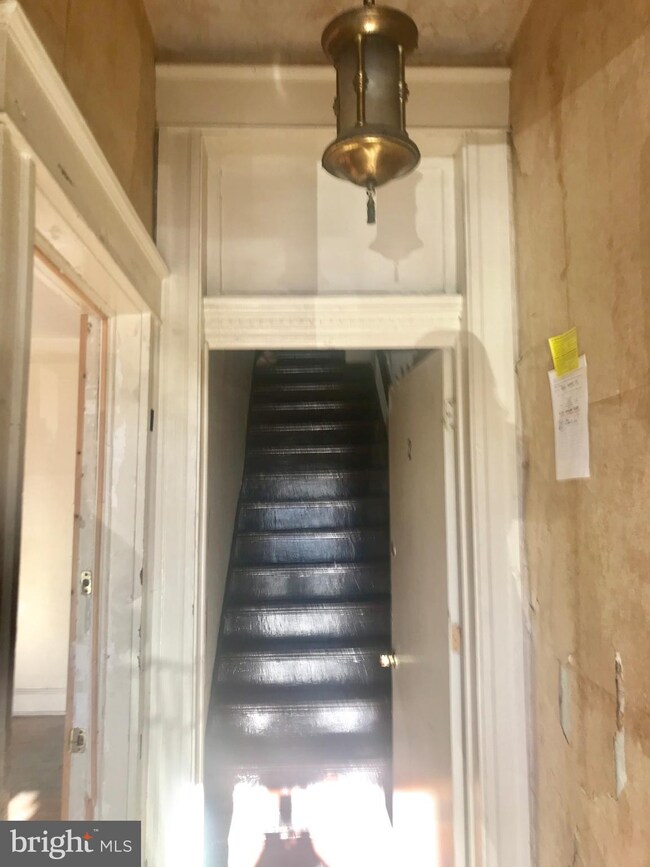 2862 Harford Rd, Baltimore, MD 21218 - photo 6