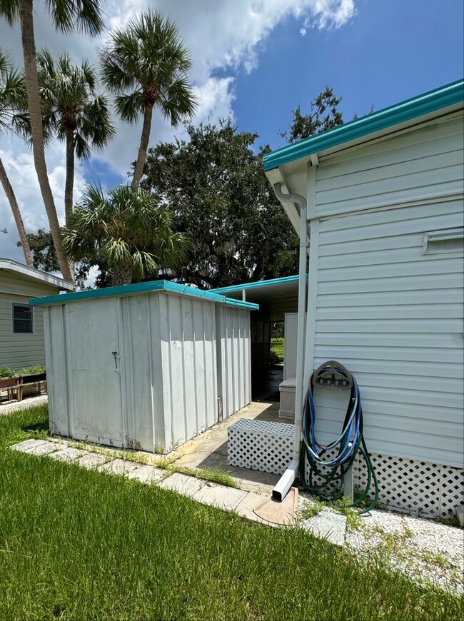 6505 U S 301 unit E6, Ellenton, FL 34222 - photo 4