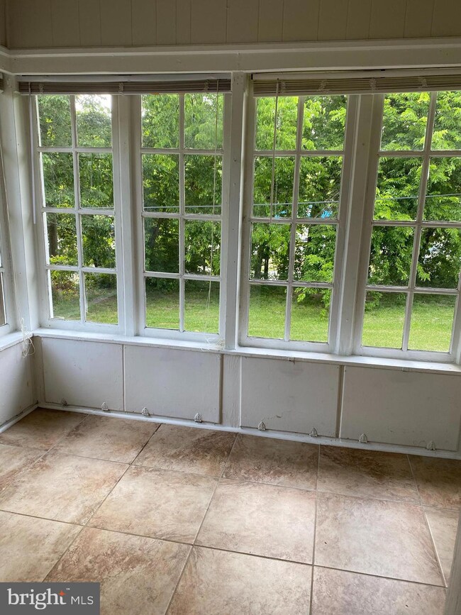 22 Sunnyside Dr unit 102, Stafford, VA 22554 - photo 6