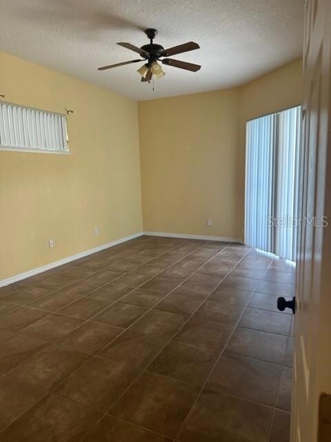 642 Coventry Rd, Davenport, FL 33897 - photo 6