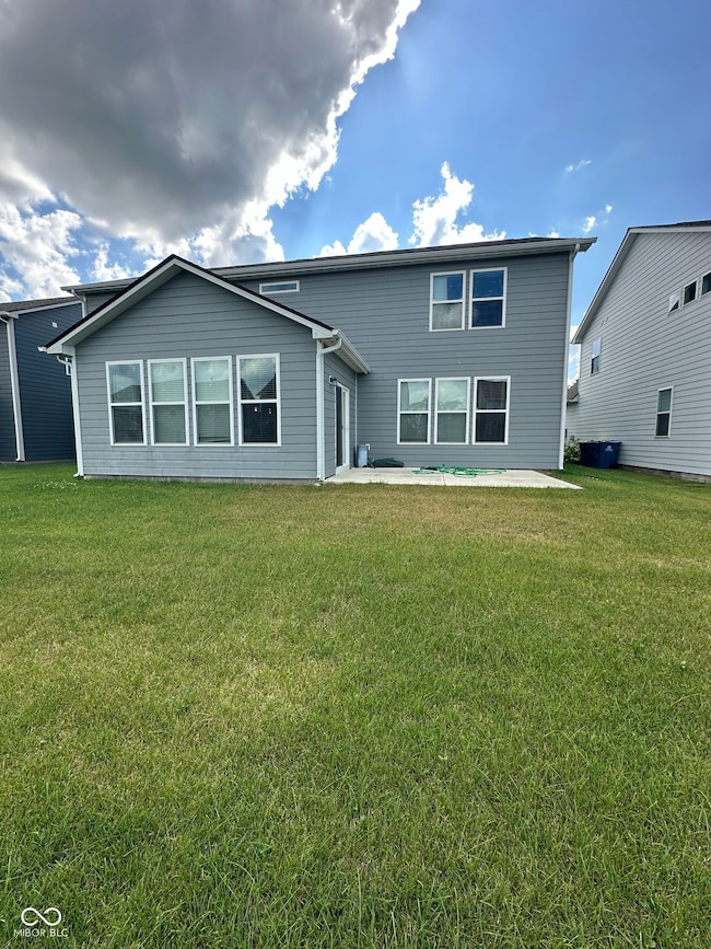 17364 Americana Crossing, Noblesville, IN 46060 - photo 2