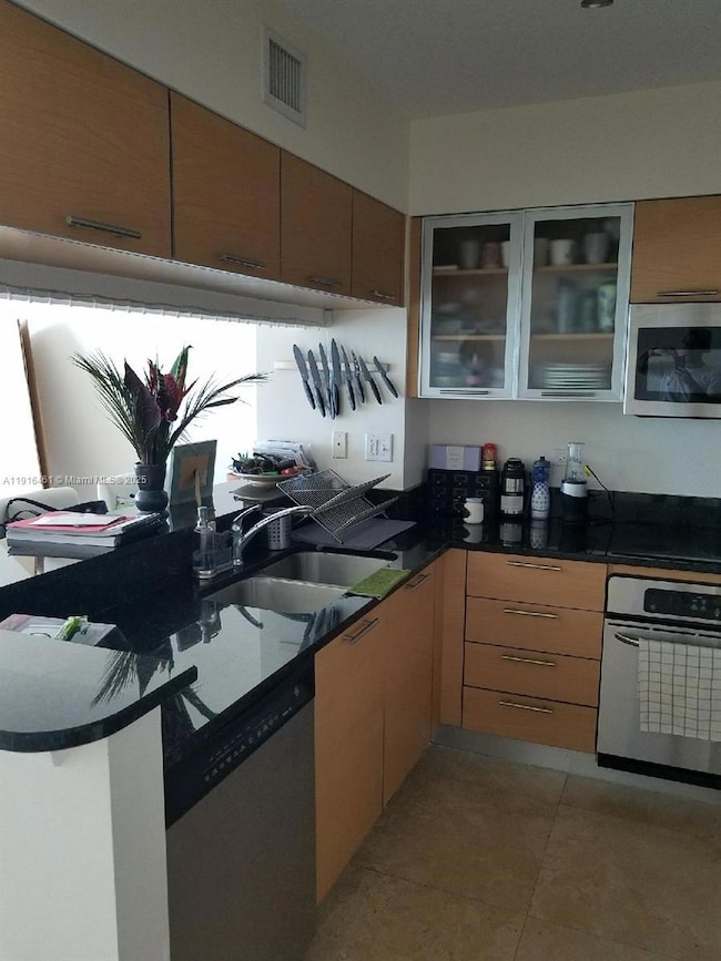 Brickell On The River unit 2205, Miami, FL 33131 - photo 6