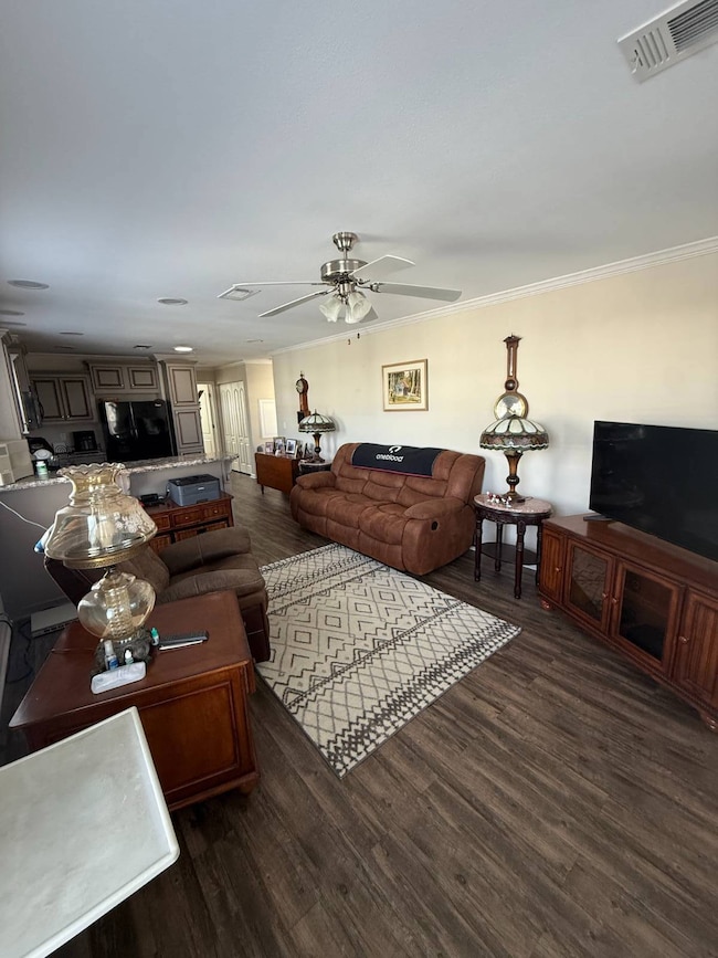 701 Aqui Esta Dr unit 105, Punta Gorda, FL 33950 - photo 2