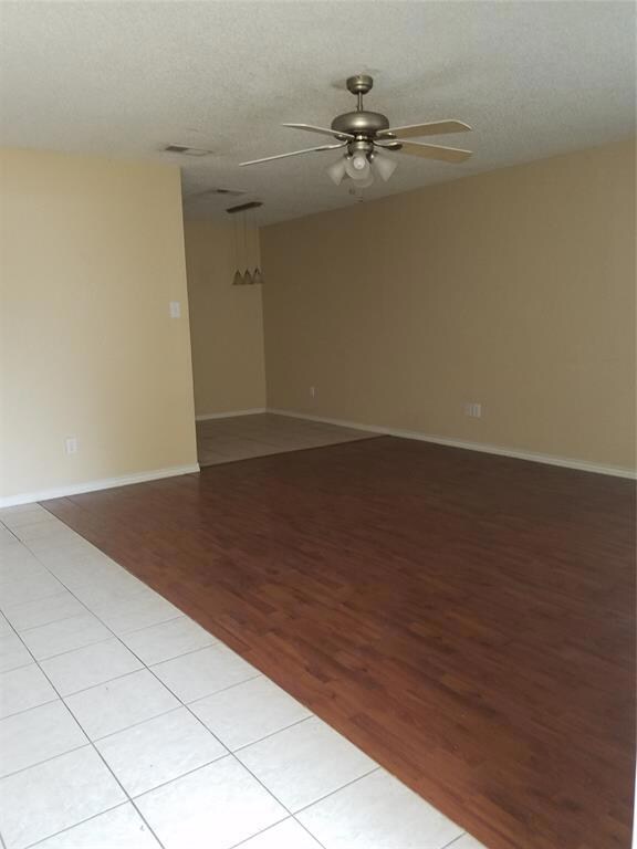 308 E Willingham St, Cleburne, TX 76031 - photo 2