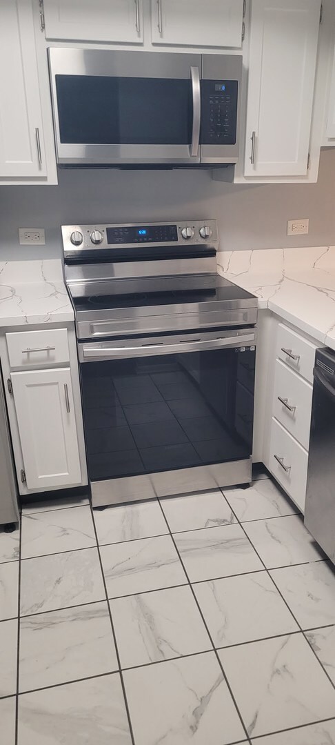 Homewood Shores unit A405, Homewood, IL 60430 - photo 6