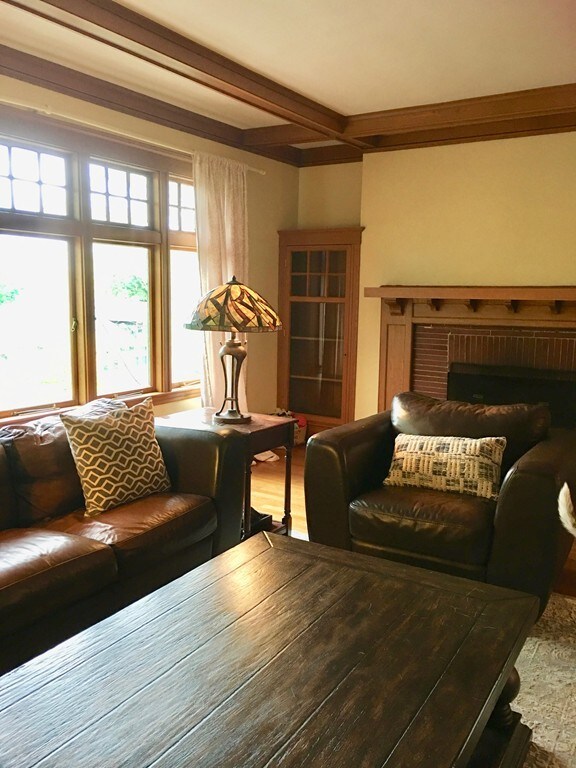 125 University Rd unit 2, Brookline, MA 02445 - photo 3