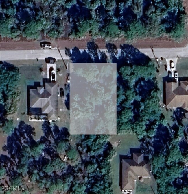 1240 Chrisholm St, Lehigh Acres, FL 33974 - photo 4