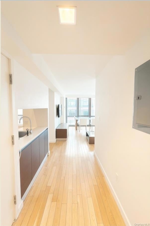 39-16 Prince St unit 7A, Flushing, NY 11354 - photo 2