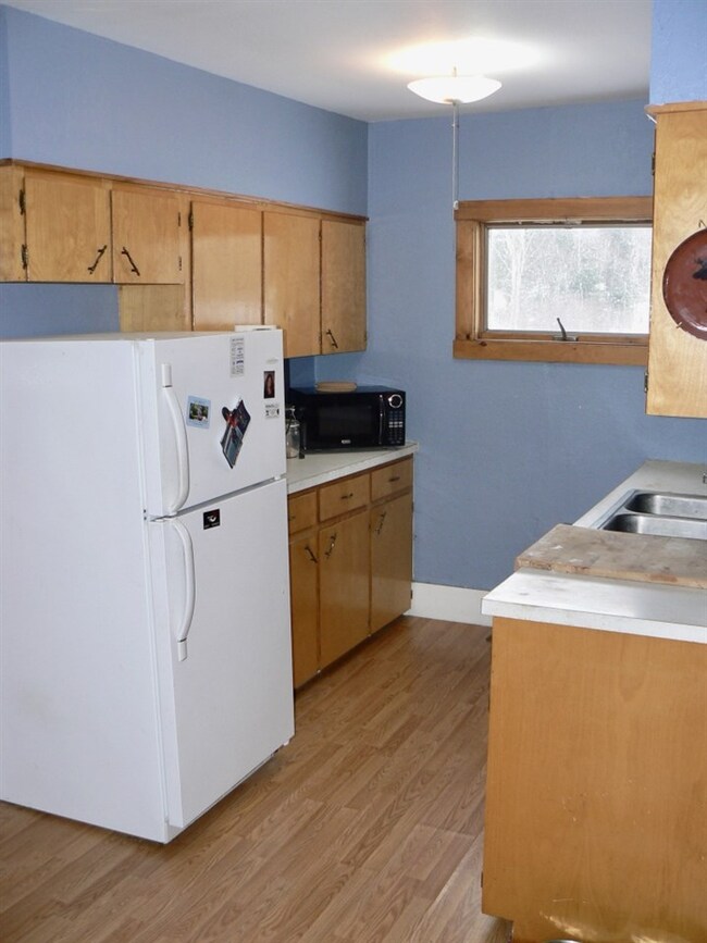 1105 Nh Route 26, Colebrook, NH 03576 - photo 4