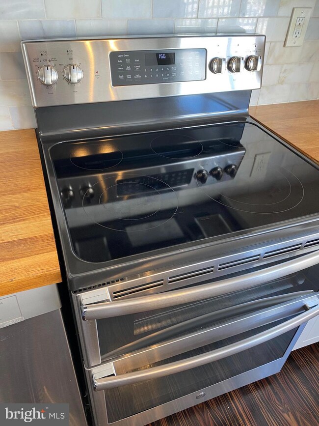 4059 Center Ave, Lafayette Hill, PA 19444 - photo 5