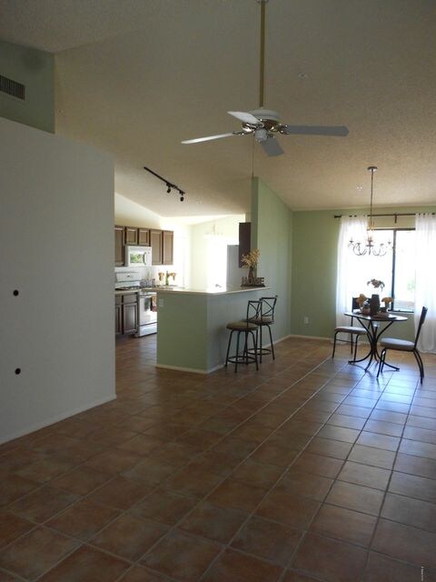 Kitchen/Living/Dining