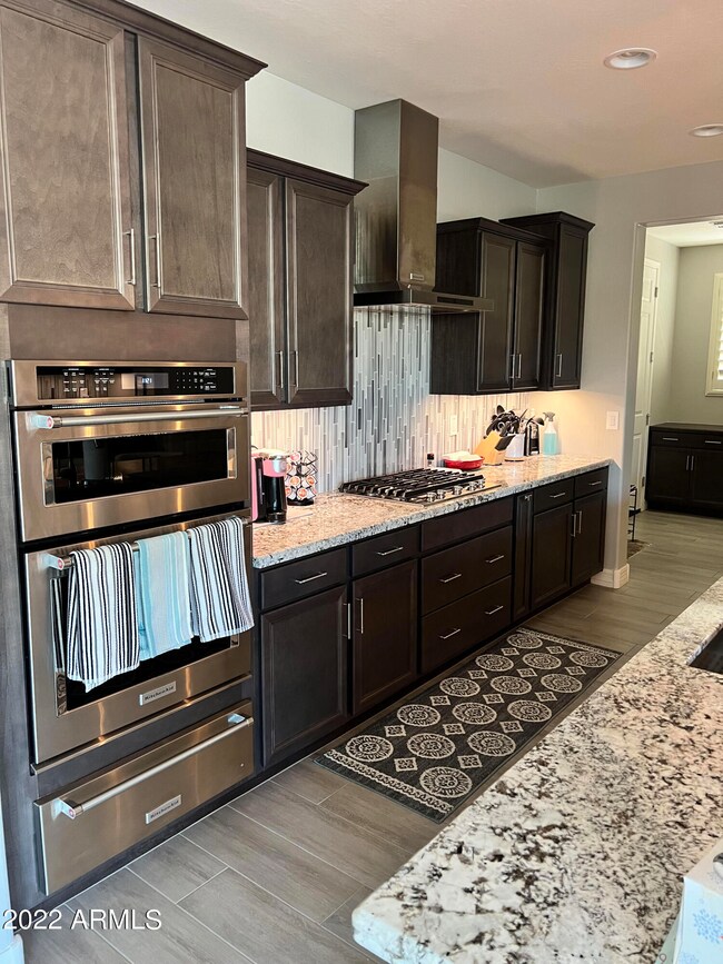 10262 E Thistle Ave, Mesa, AZ 85212 - photo 6