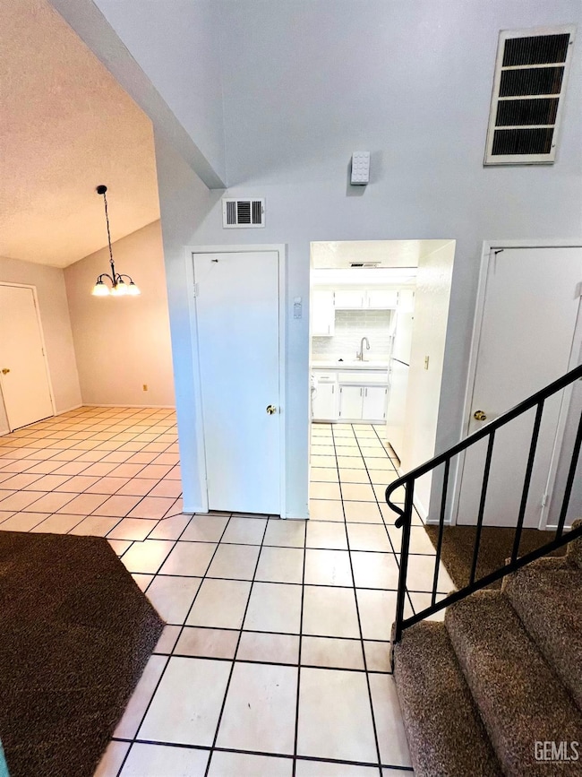 5201 Dunsmuir Rd, Bakersfield, CA 93309 - photo 3