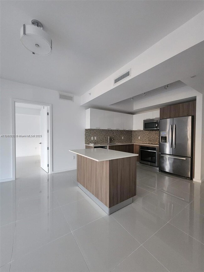 5300 Paseo Blvd unit 909, Doral, FL 33166 - photo 7