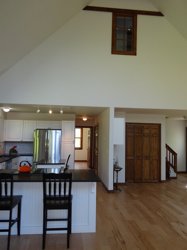 93 Costello Rd, Hartford, VT 05001 - photo 5