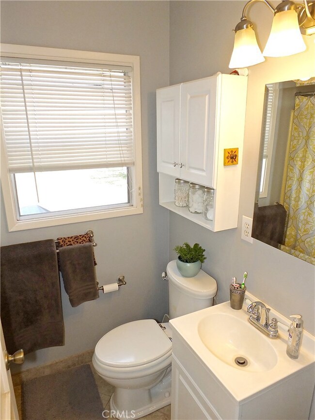 4725 Castana Ave, Lakewood, CA 90712 - photo 7