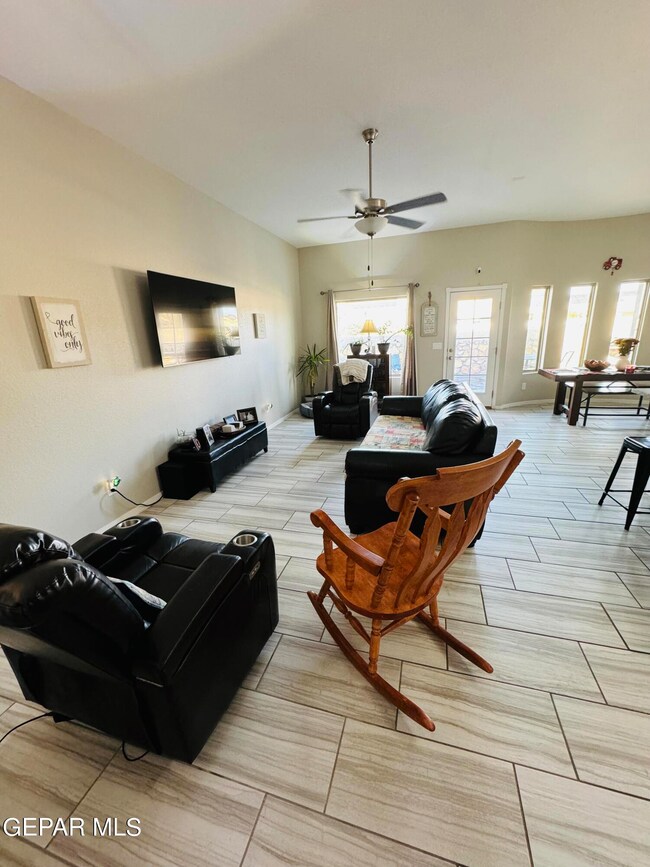 776 Lemington St, El Paso, TX 79928 - photo 3