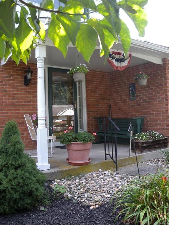 1320 Hickory Rd, Macungie, PA 18062 - photo 3