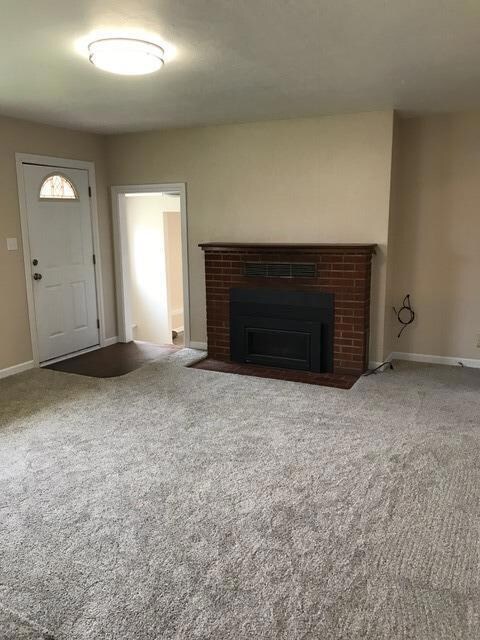 602 SW Alder St, Grants Pass, OR 97526 - photo 2