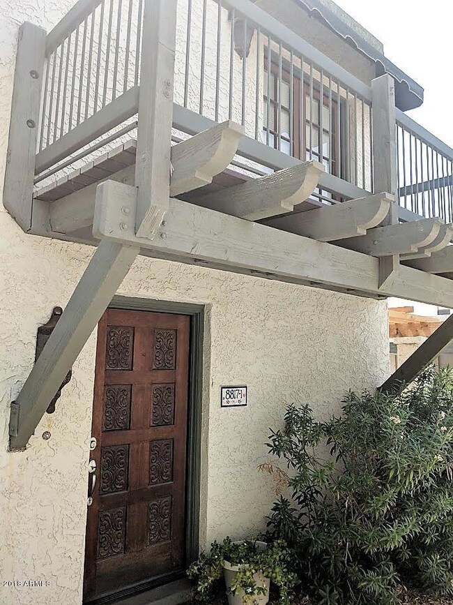 Courtyard Balcony
