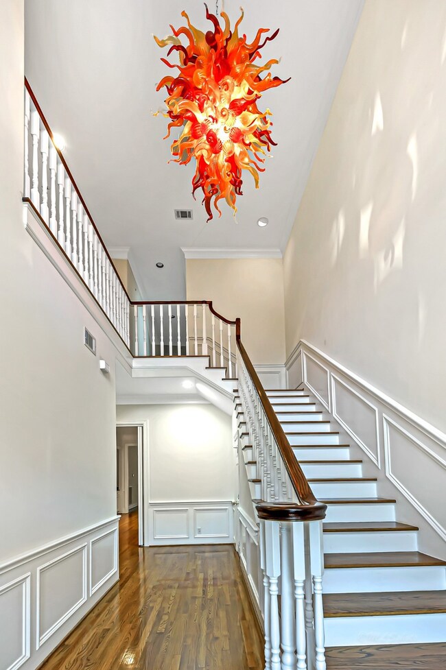 1018 Bayou Island Dr, Houston, TX 77063 - photo 5