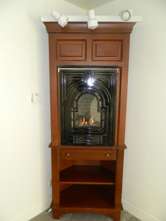 2415 California Ave, Klamath Falls, OR 97601 - photo 5