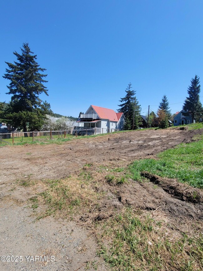 103 S 3rd St, Roslyn - Property Pic - Up
