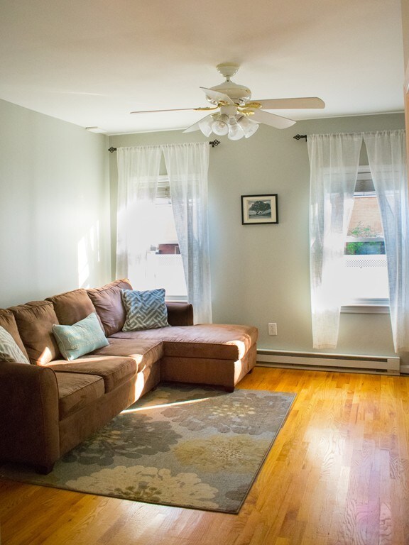 122 W 9th St unit 1, Boston, MA 02127 - photo 5