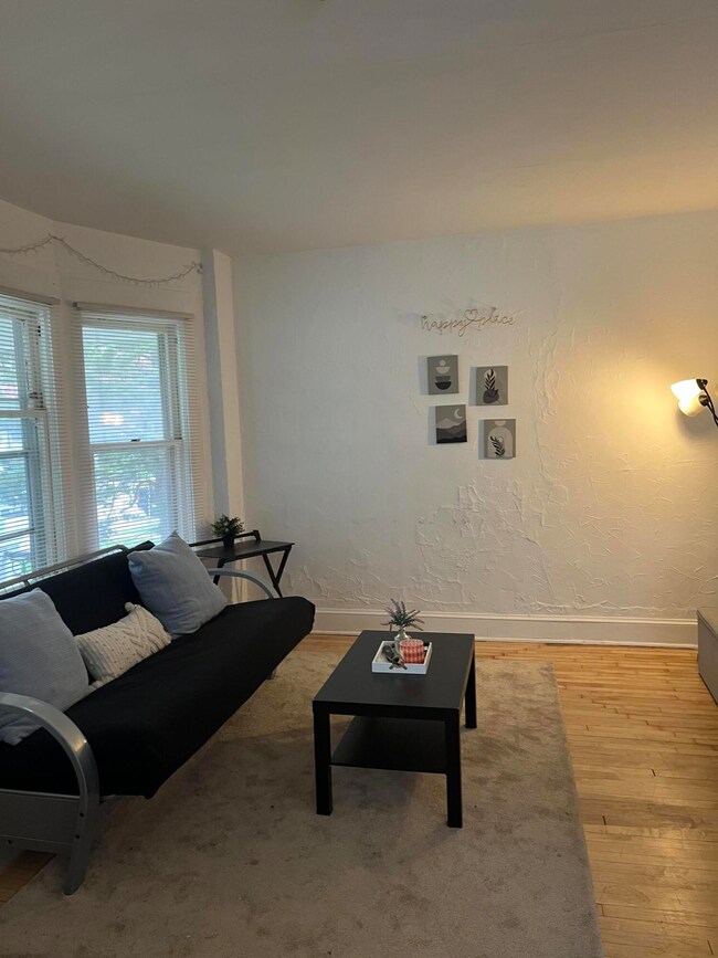 2962 N Cramer St unit 2964, Milwaukee, WI 53211 - photo 2