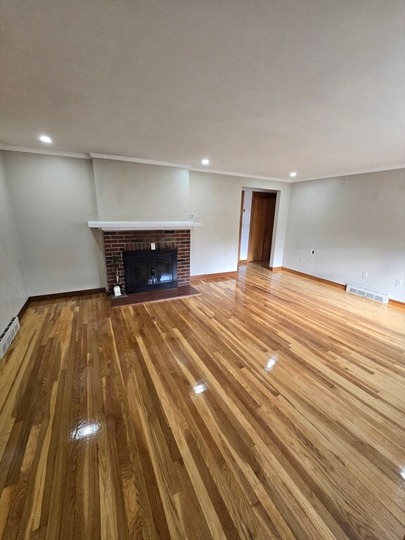 478 Central St unit 1, Saugus, MA 01906 - photo 4