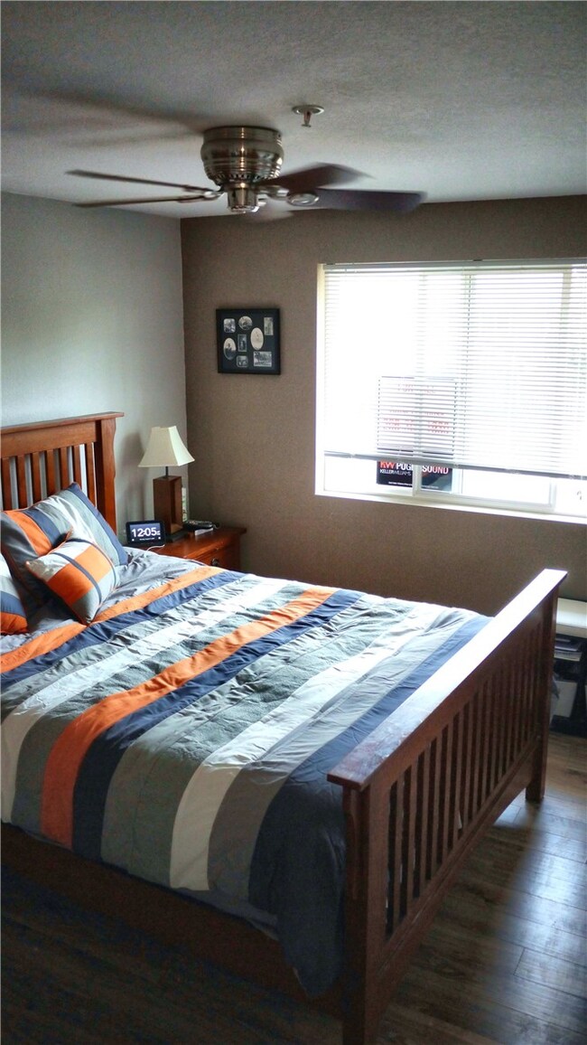 2402 Milton Way unit E, Milton, WA 98354 - photo 6