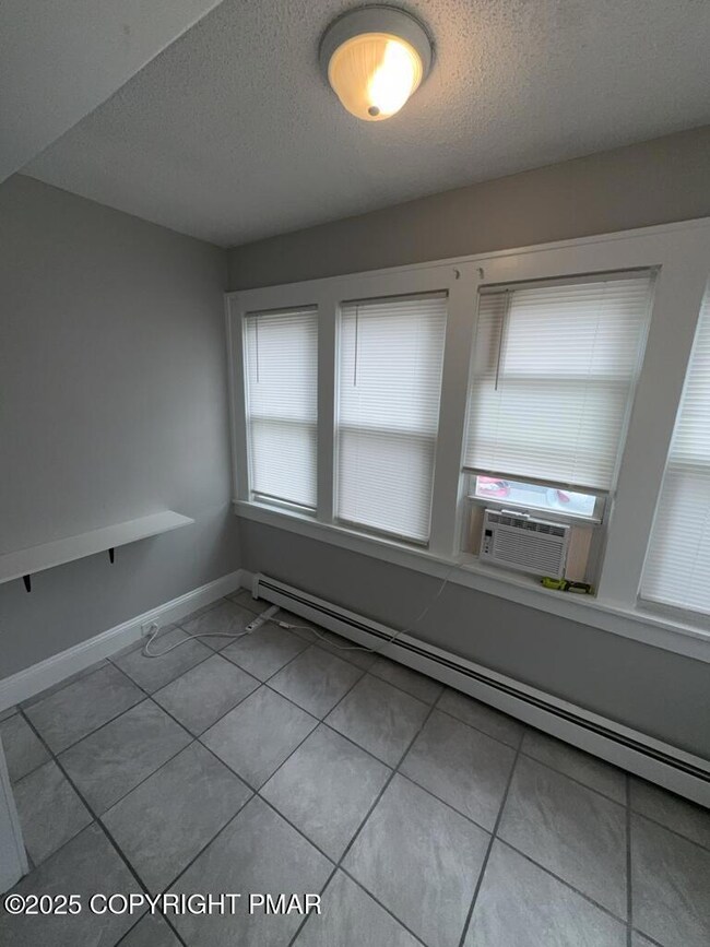 532-534 Cherry St unit B, Scranton, PA 18505 - photo 3