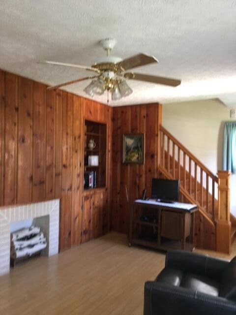 393 S Richardson Ave, Columbus, OH 43204 - photo 5