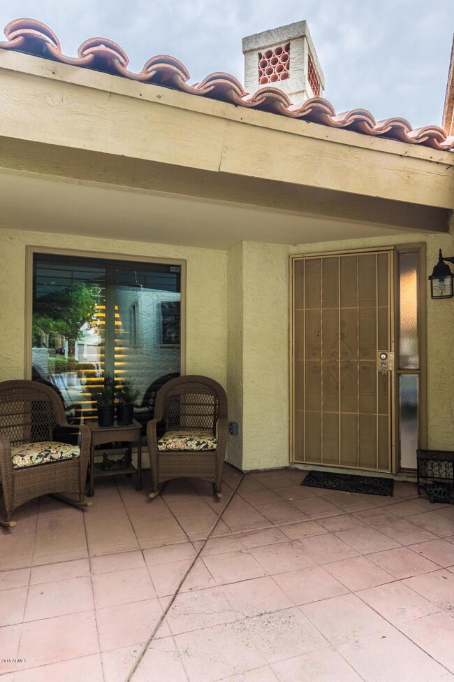 Front Entry Way