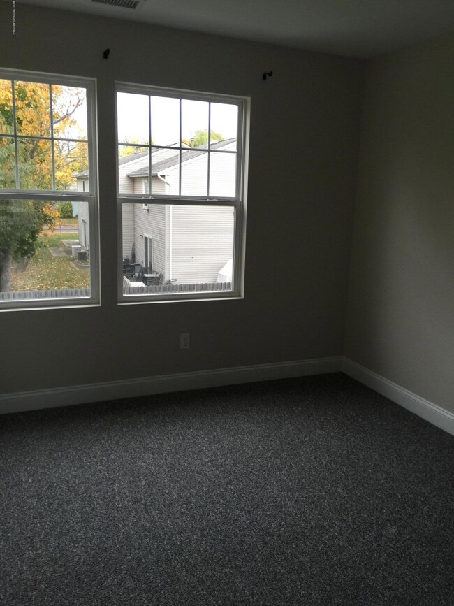 195 N 5th Ave unit B, Long Branch, NJ 07740 - photo 3