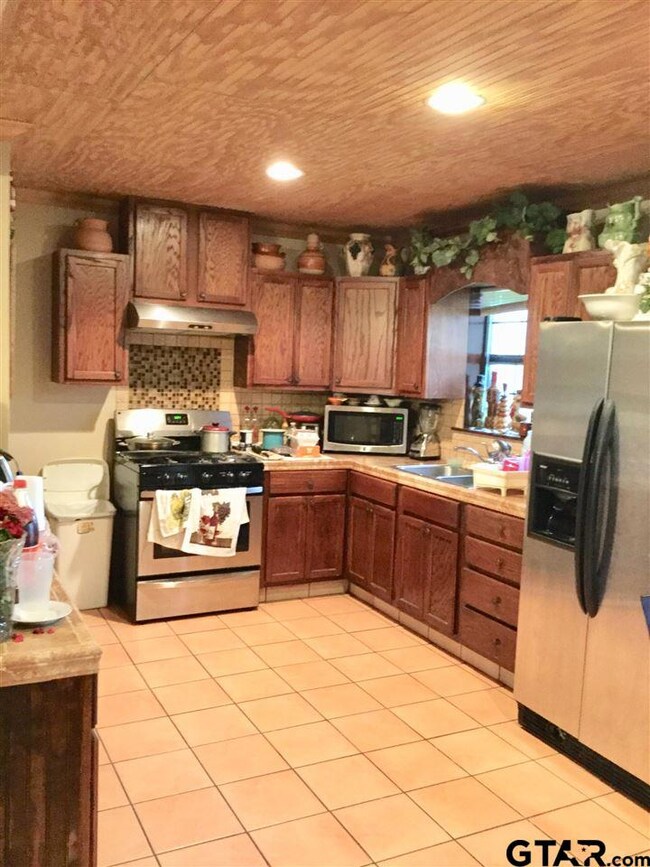 1409 1409 Rodessa Dr, Tyler, TX 75701 - photo 5