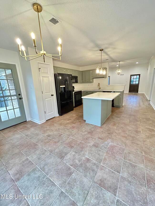 781 Cedar Trace Cir, Hernando, MS 38632 - photo 7