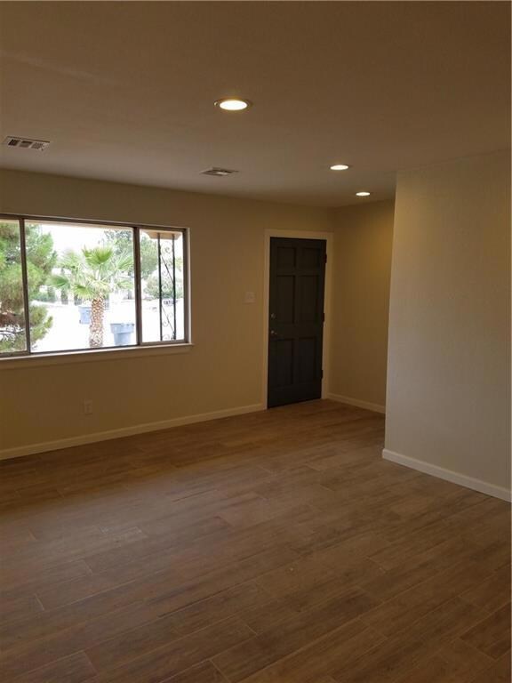 10216 Suez Dr, El Paso, TX 79925 - photo 7