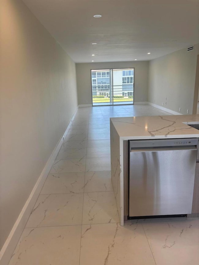 3005 Portofino Isle unit F3, Coconut Creek, FL 33066 - photo 6