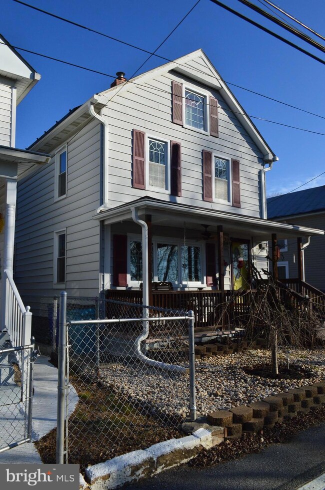 804 Knoxville Rd, Knoxville, MD 21758 - photo 7