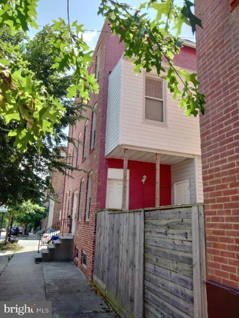 857 Hollins St, Baltimore, MD 21201 - photo 3